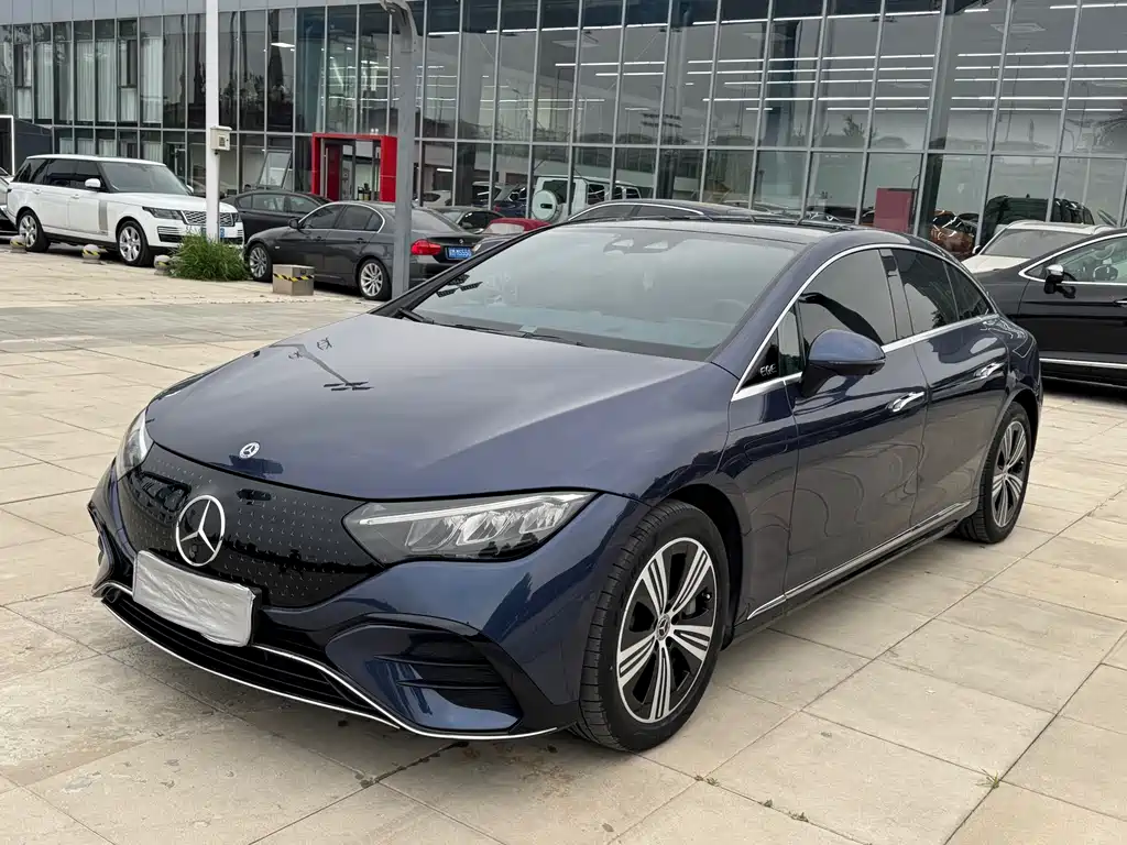 Mercedes-Benz EQE 2024