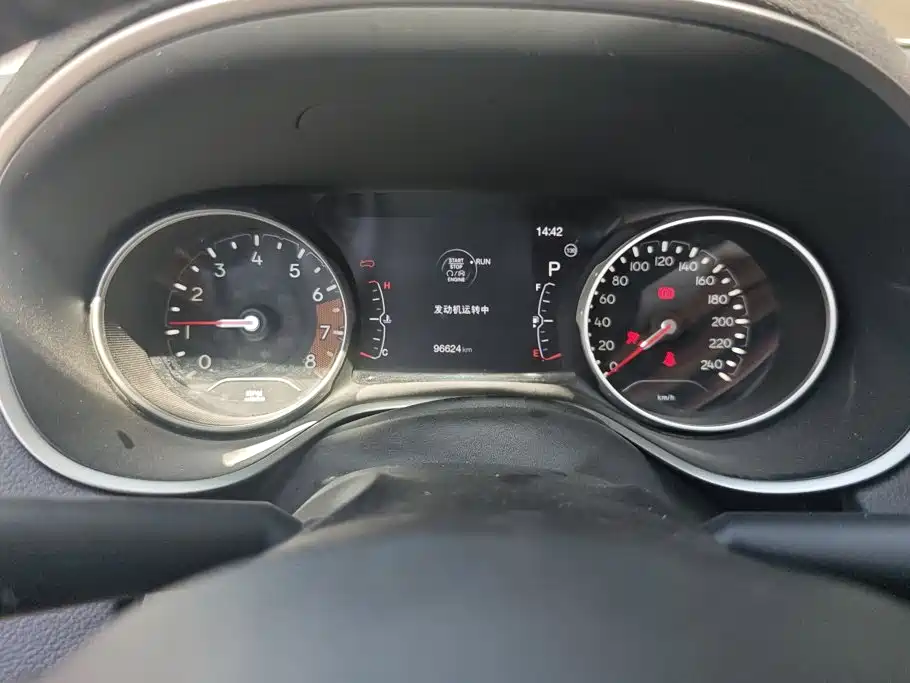 Jeep Compass — миниатюра 14