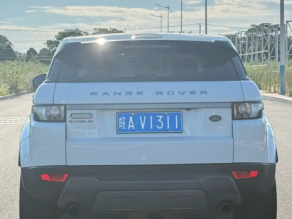 Land Rover Evoque — миниатюра 5