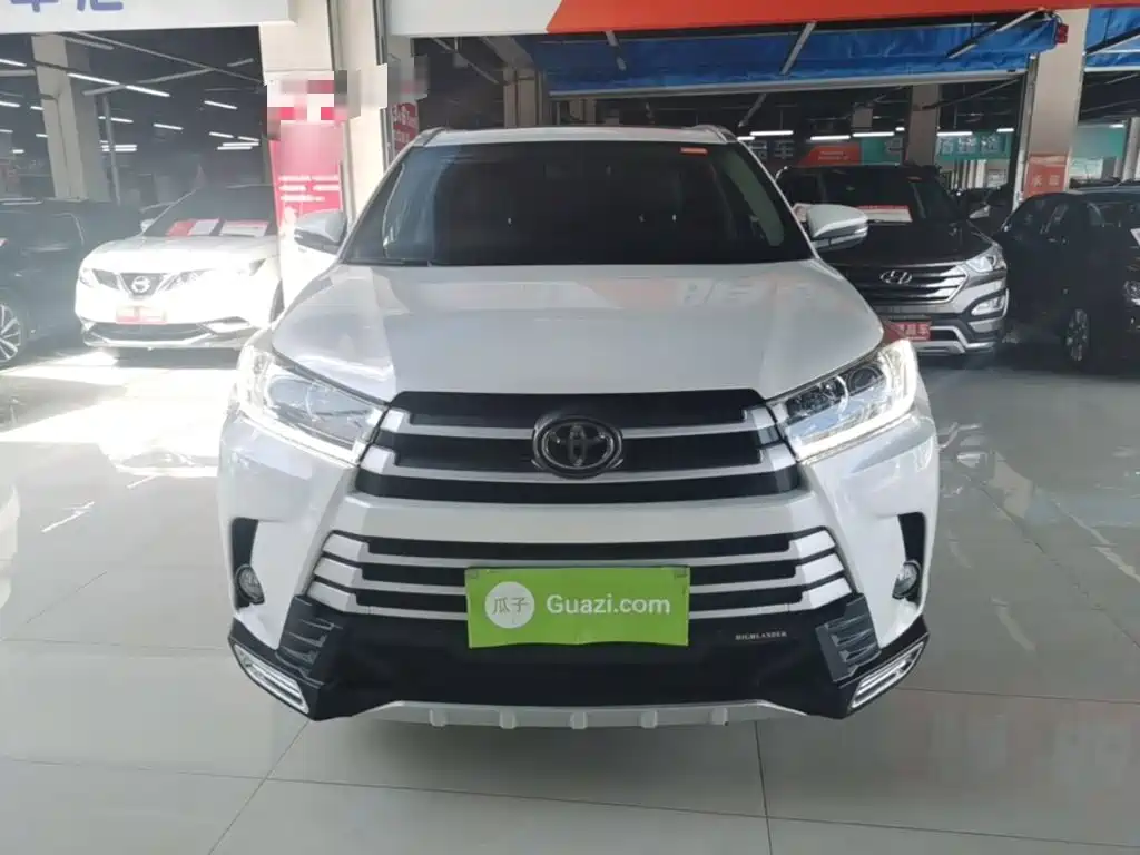 Toyota Highlander — миниатюра 3