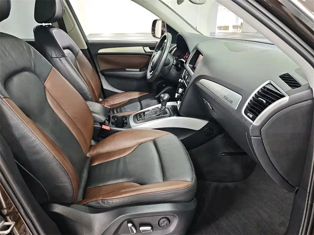Audi Q5 — миниатюра 12