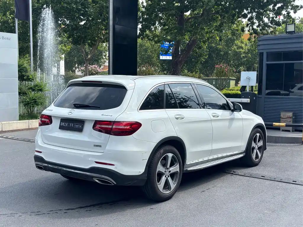 Mercedes-Benz GLC — миниатюра 6