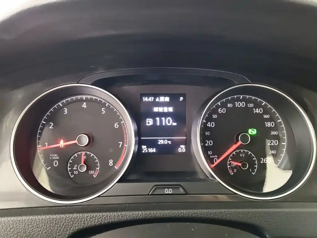 Volkswagen Golf — миниатюра 12