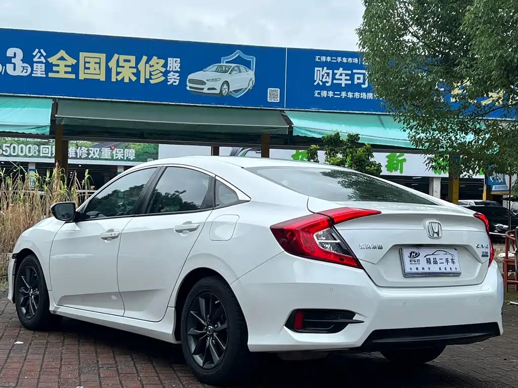 Honda Civic — миниатюра 9