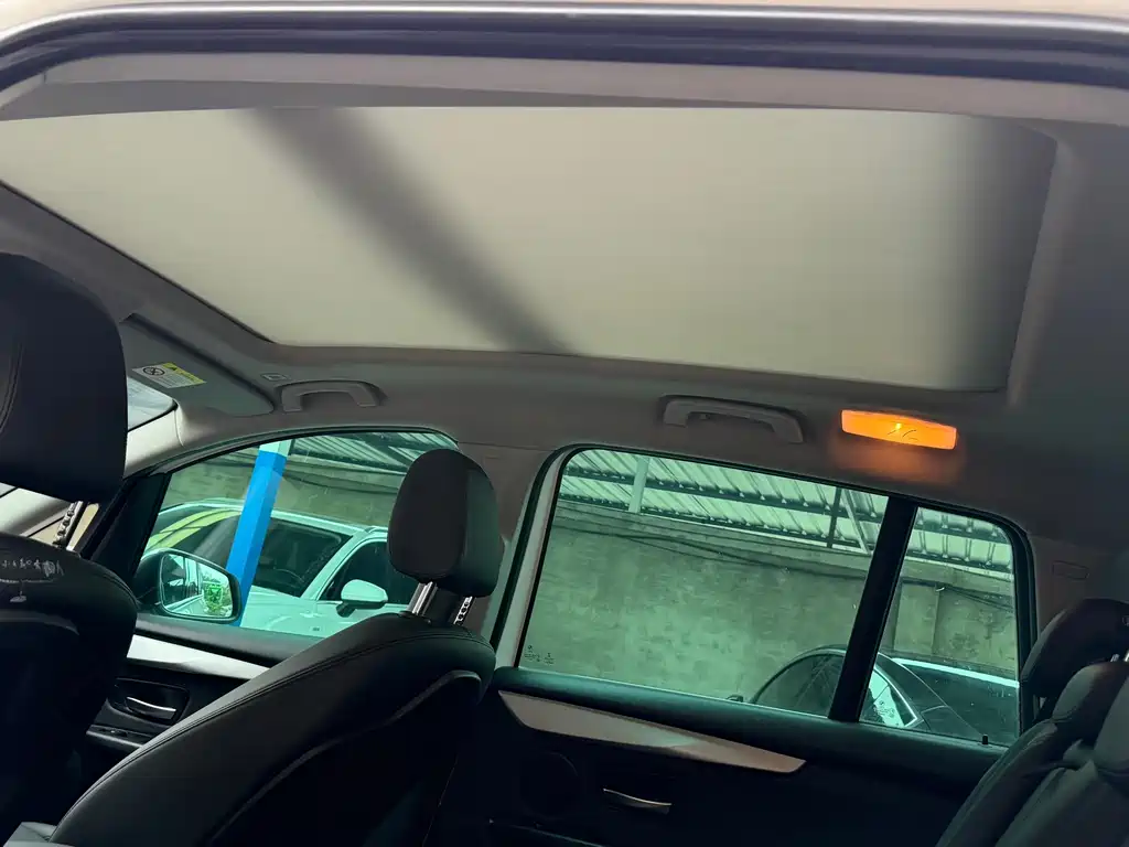 BMW 2 Series Gran Tourer — миниатюра 6