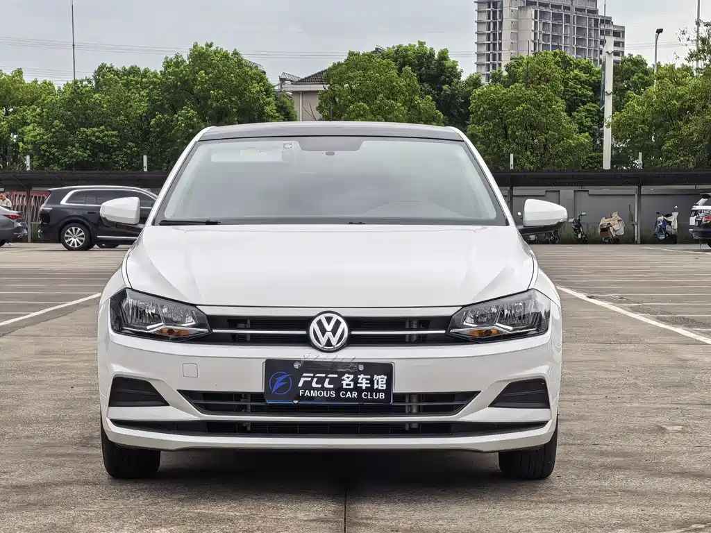Volkswagen Polo — миниатюра 2