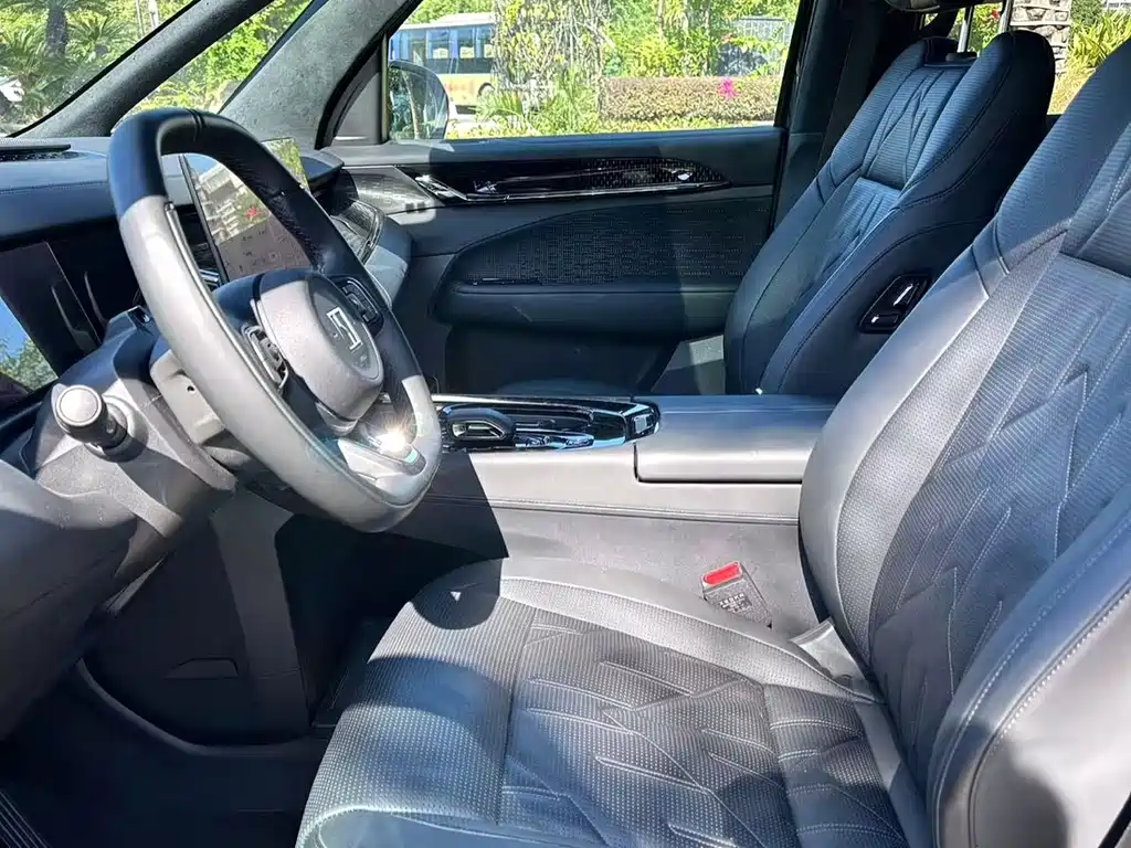 ZEEKR EXTREME KRYPTON 009