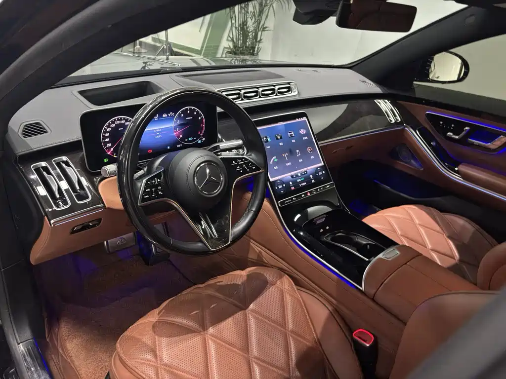 Mercedes-Benz S-Class — миниатюра 10