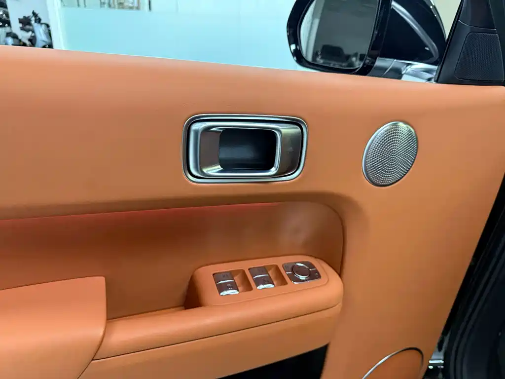 Li Auto Li L9 — миниатюра 10