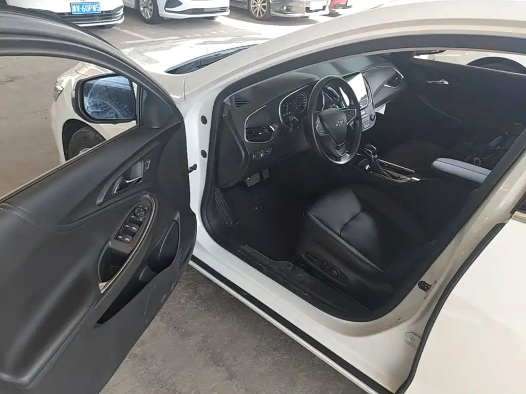 Chevrolet Malibu XL — миниатюра 16