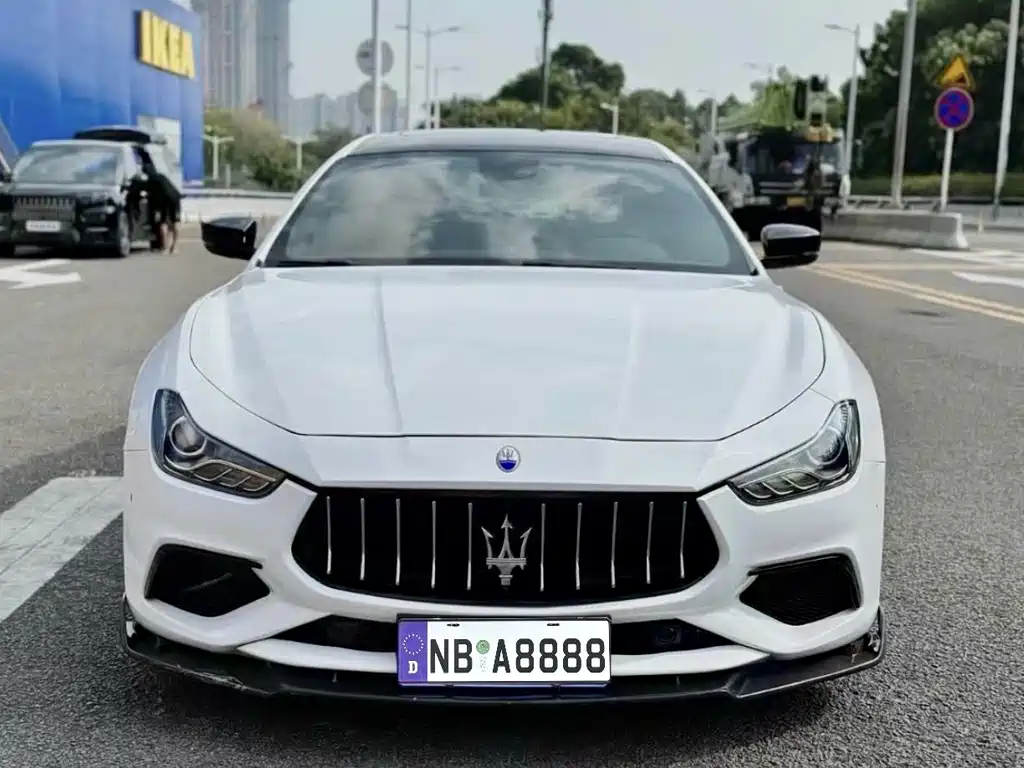 Maserati Ghibli — миниатюра 2