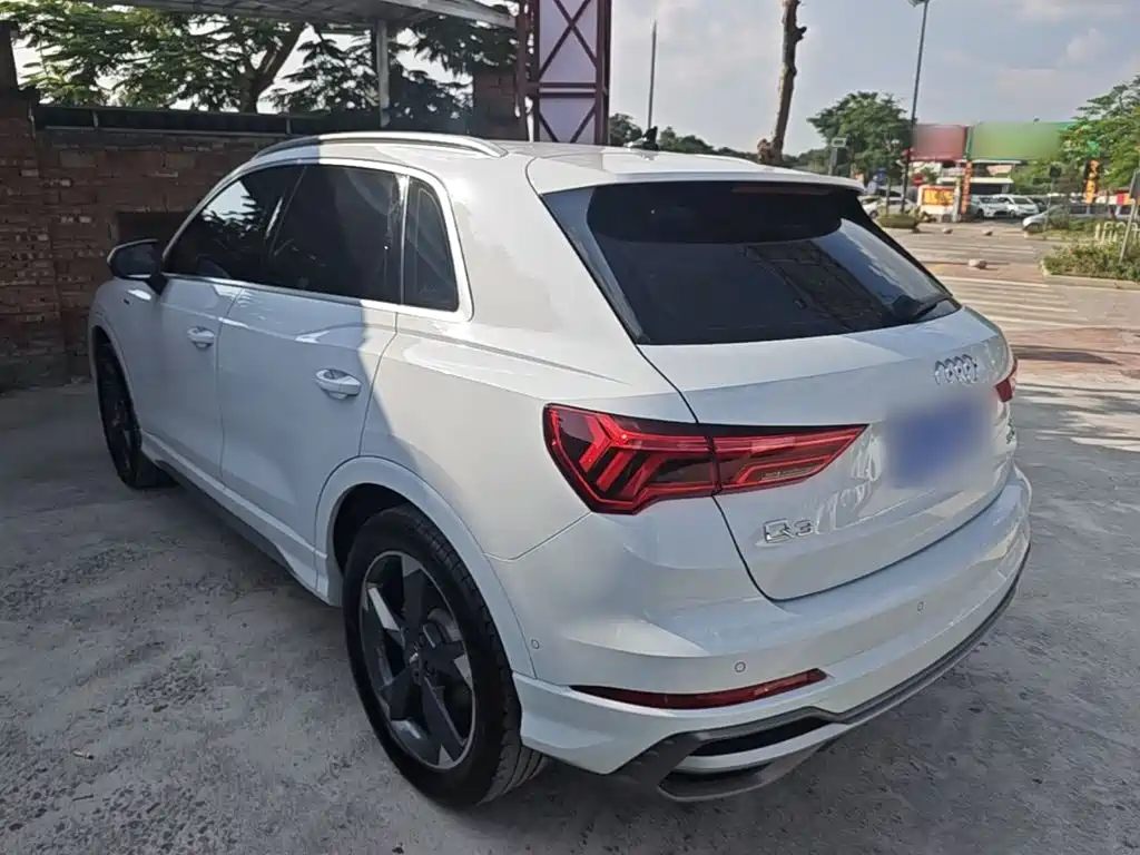 Audi Q3 — миниатюра 5