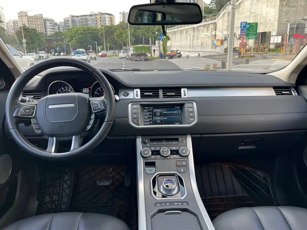 Land Rover Range Rover Evoque 2015 2.0T