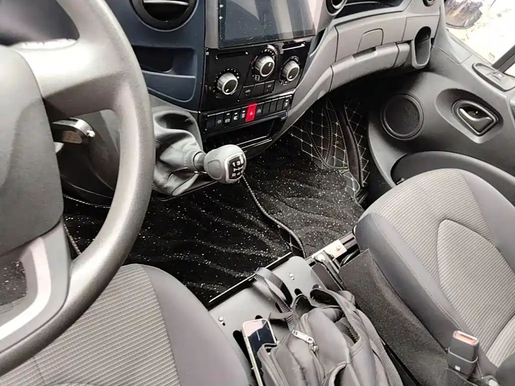 IVECO Ousheng — миниатюра 14