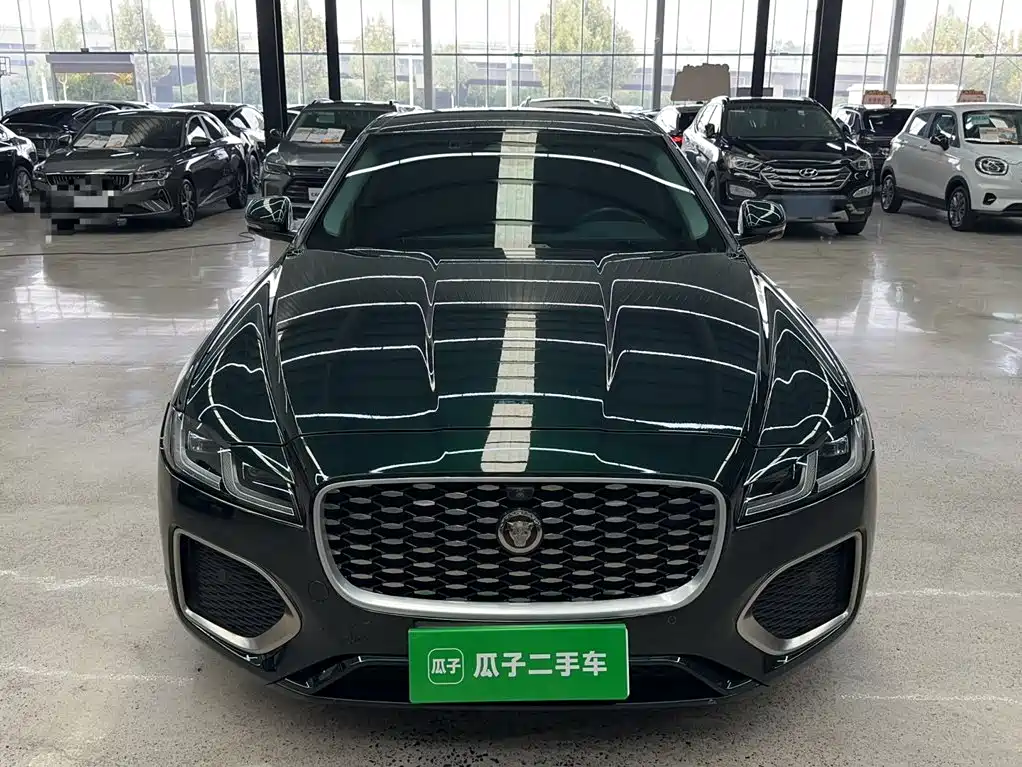 Jaguar XFL — миниатюра 13