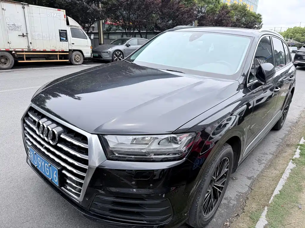 Audi Q7 2016