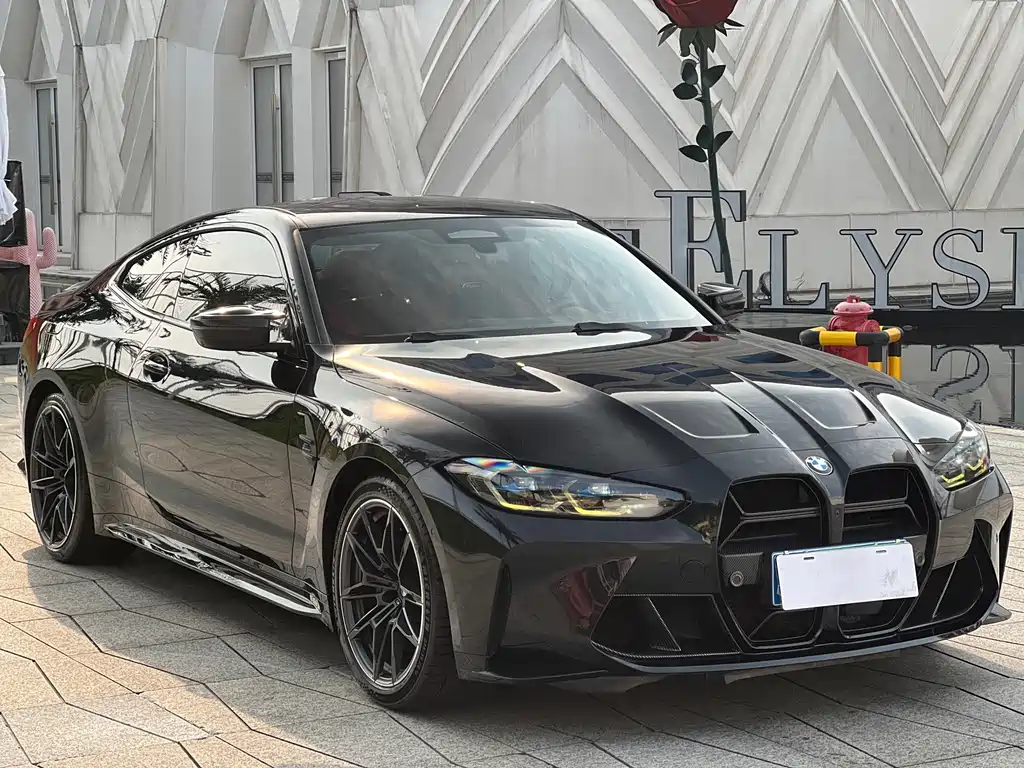 BMW M4 — миниатюра 3