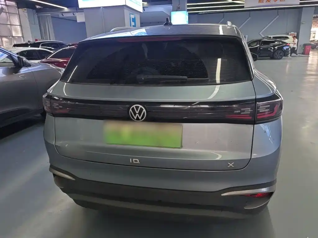 Volkswagen ID.4 X — миниатюра 6