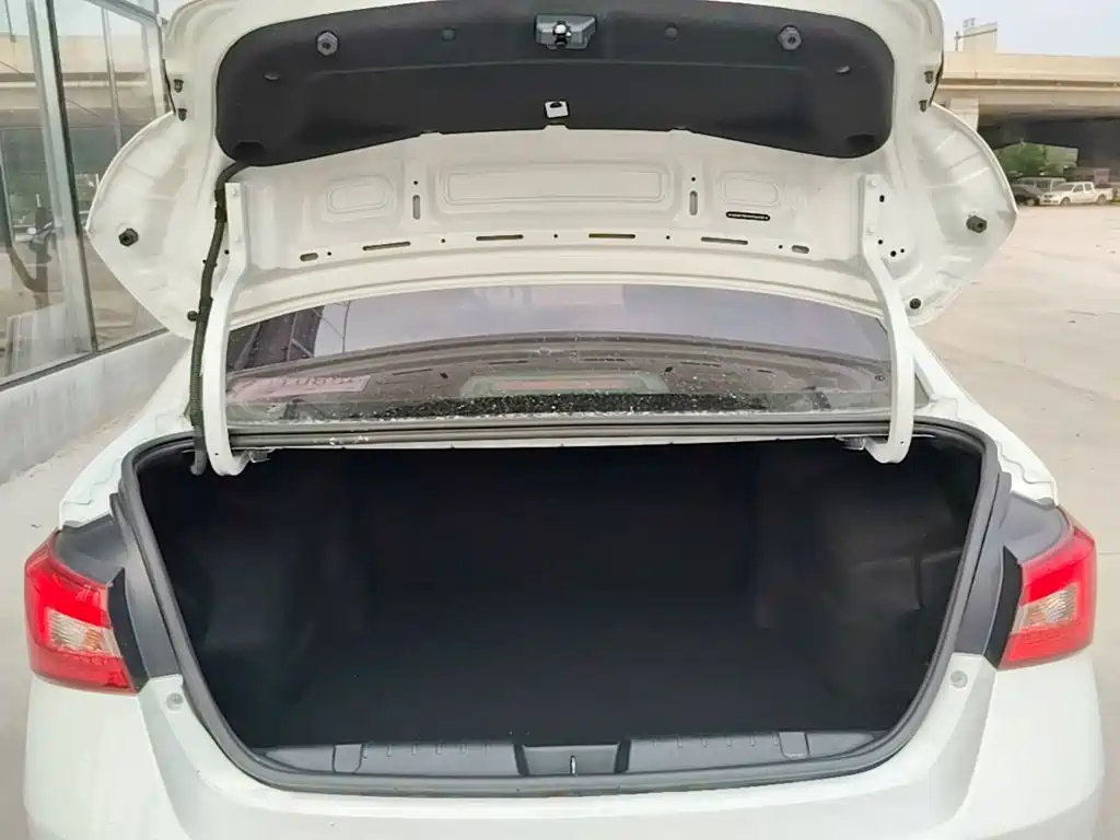 Chery Arrizo 5 — миниатюра 19