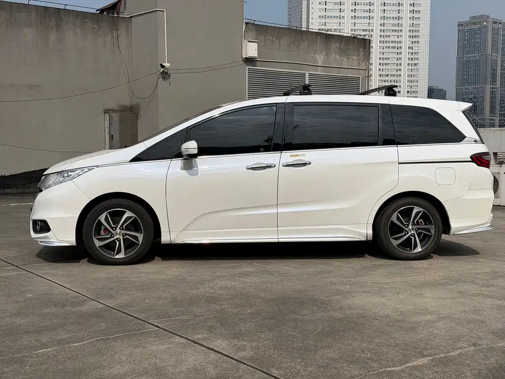 Honda Odyssey — миниатюра 7