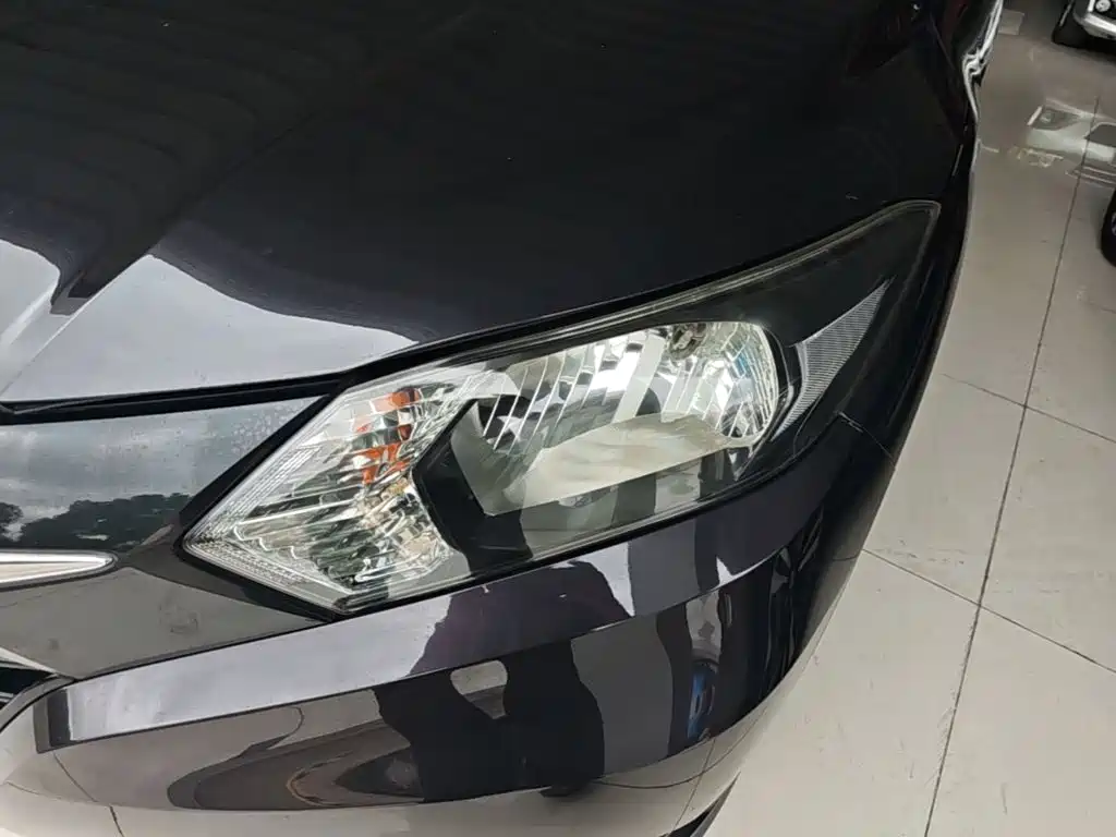Honda Vezel — миниатюра 24