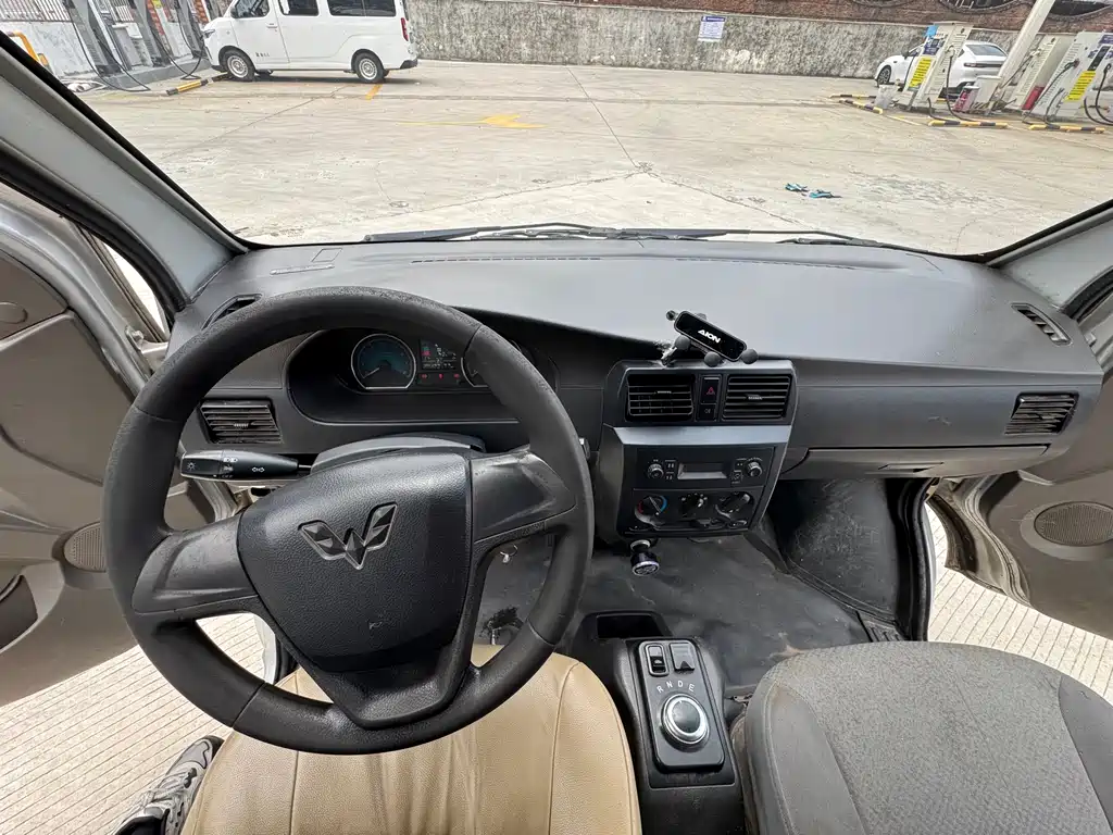 Wuling Wuling EV50 — миниатюра 5