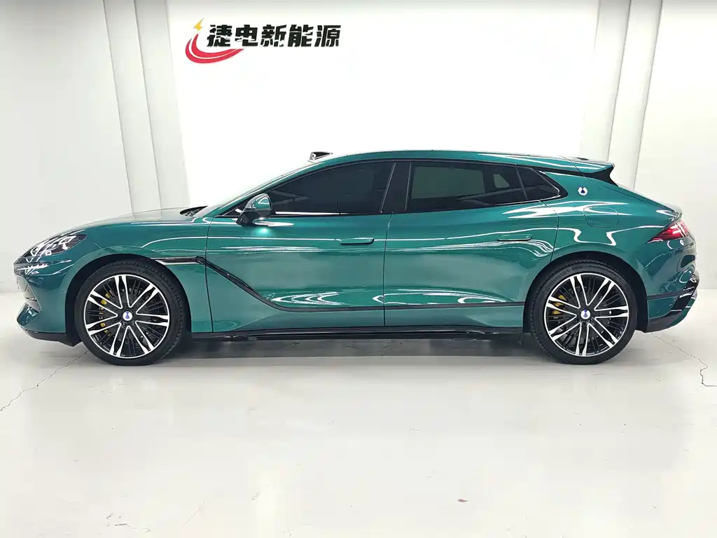 Denza Denza Z9GT — миниатюра 3