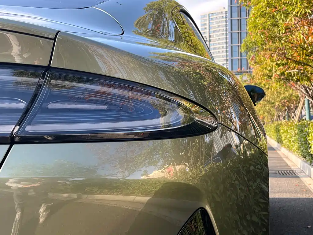 XIAOMI CAR XIAOMI SU7