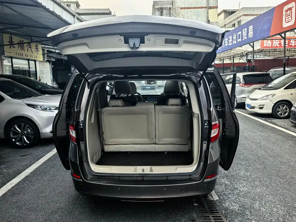 Buick GL8 2013 2.4L LT Luxury Executive