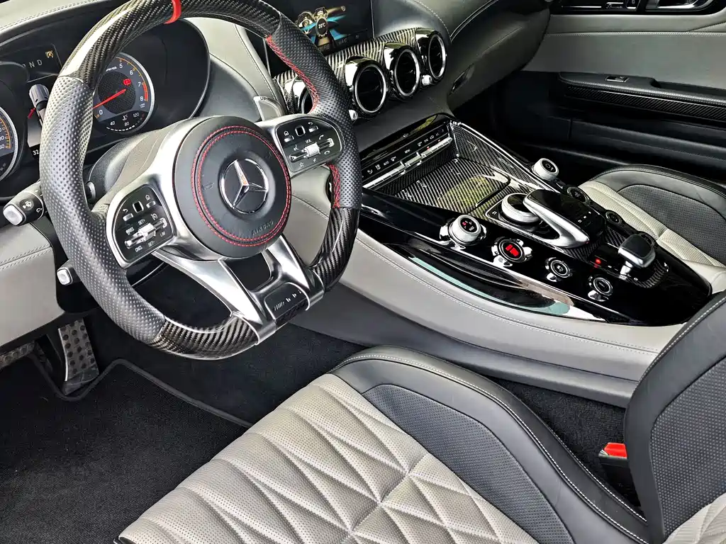 Mercedes-Benz AMG GT — миниатюра 9