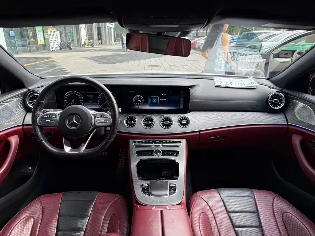 Mercedes-Benz CLS — миниатюра 8