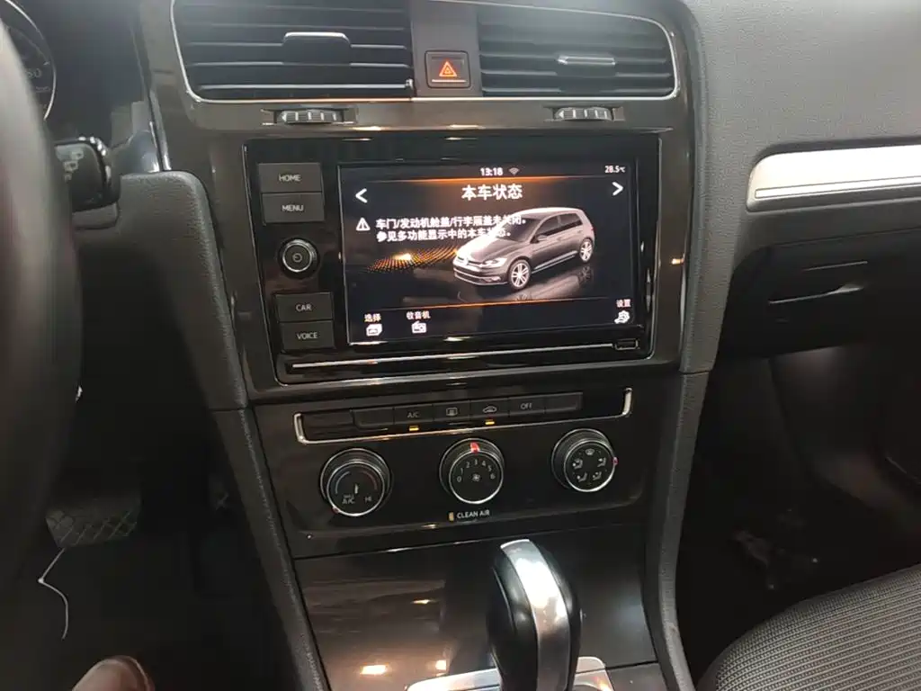 Volkswagen Golf — миниатюра 13