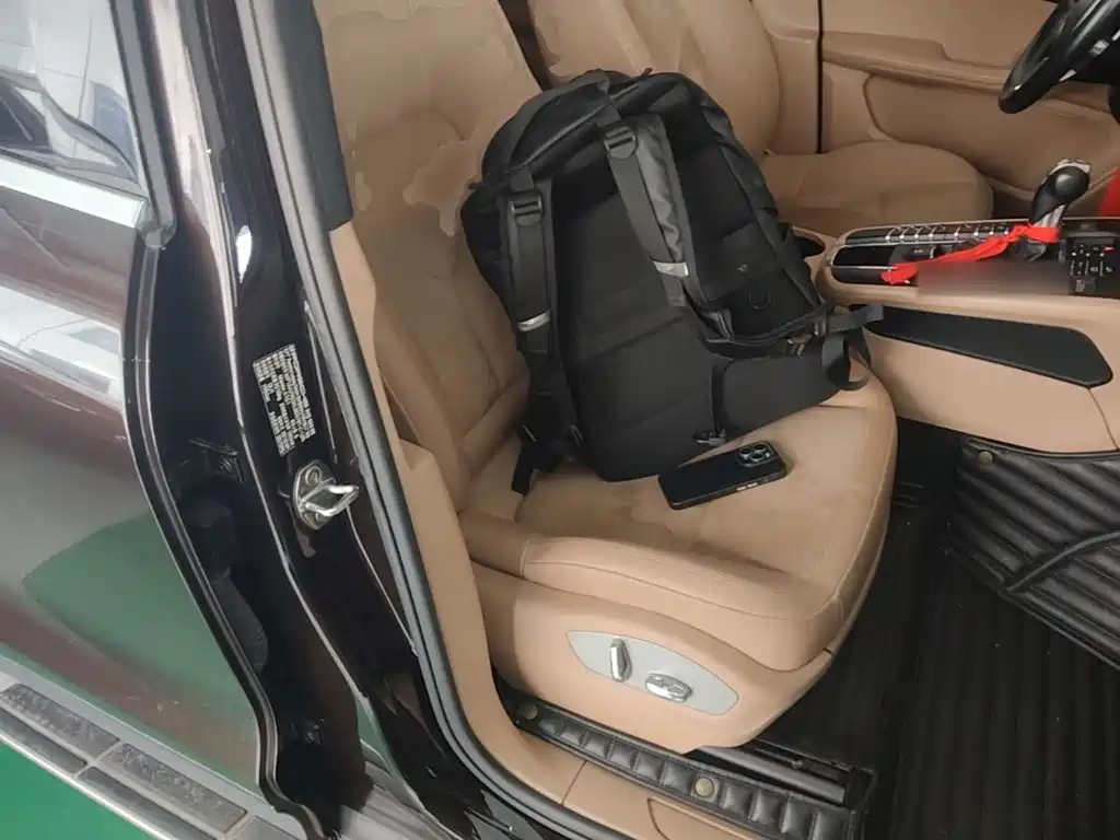 Porsche Macan — миниатюра 25