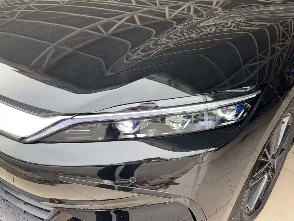BYD Han — миниатюра 2