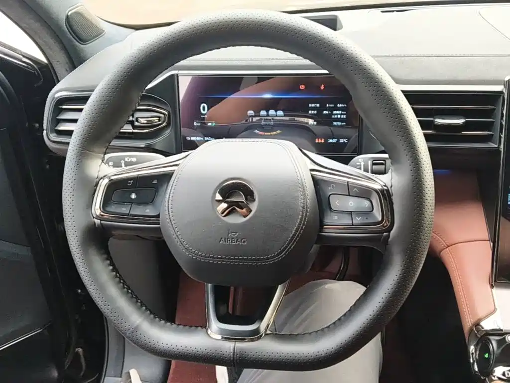 NIO EC6 — миниатюра 11