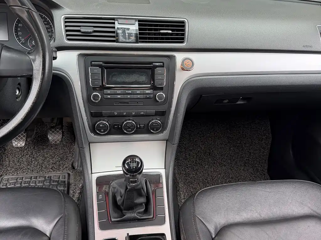Volkswagen Passat — миниатюра 15