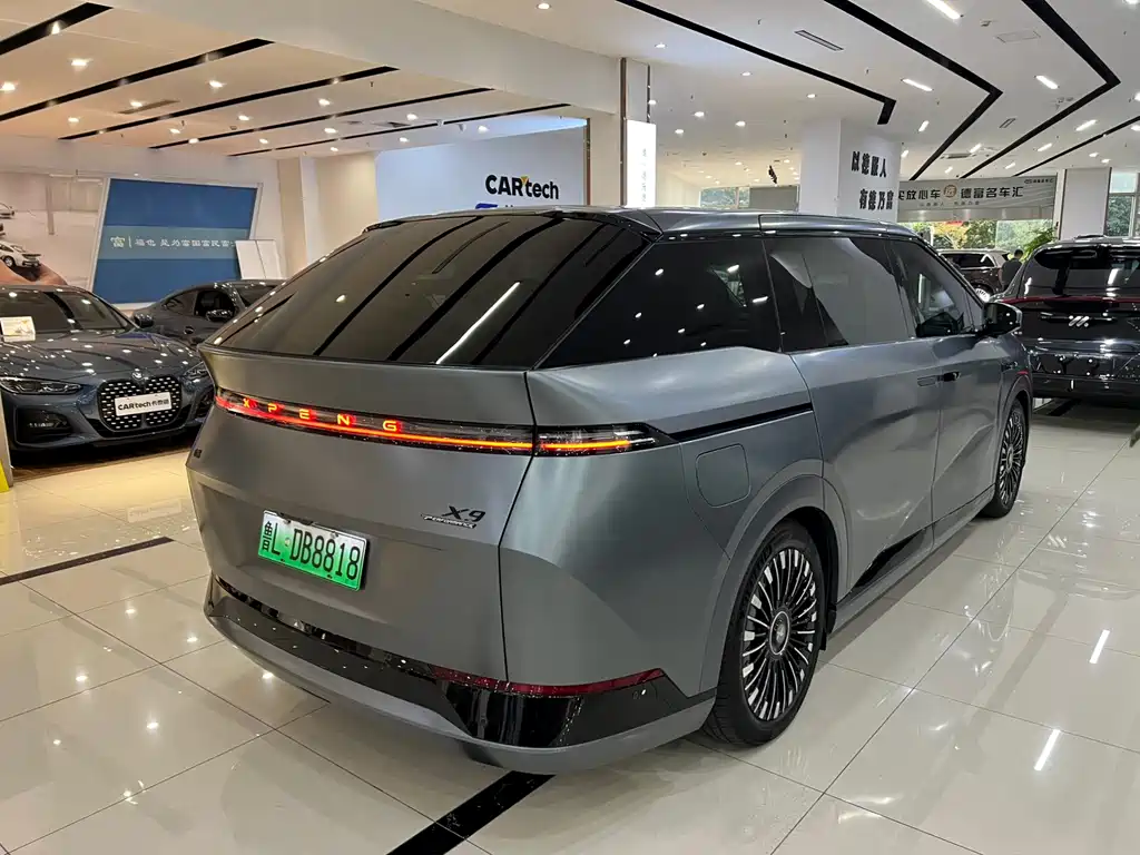 XPeng X9 — миниатюра 3