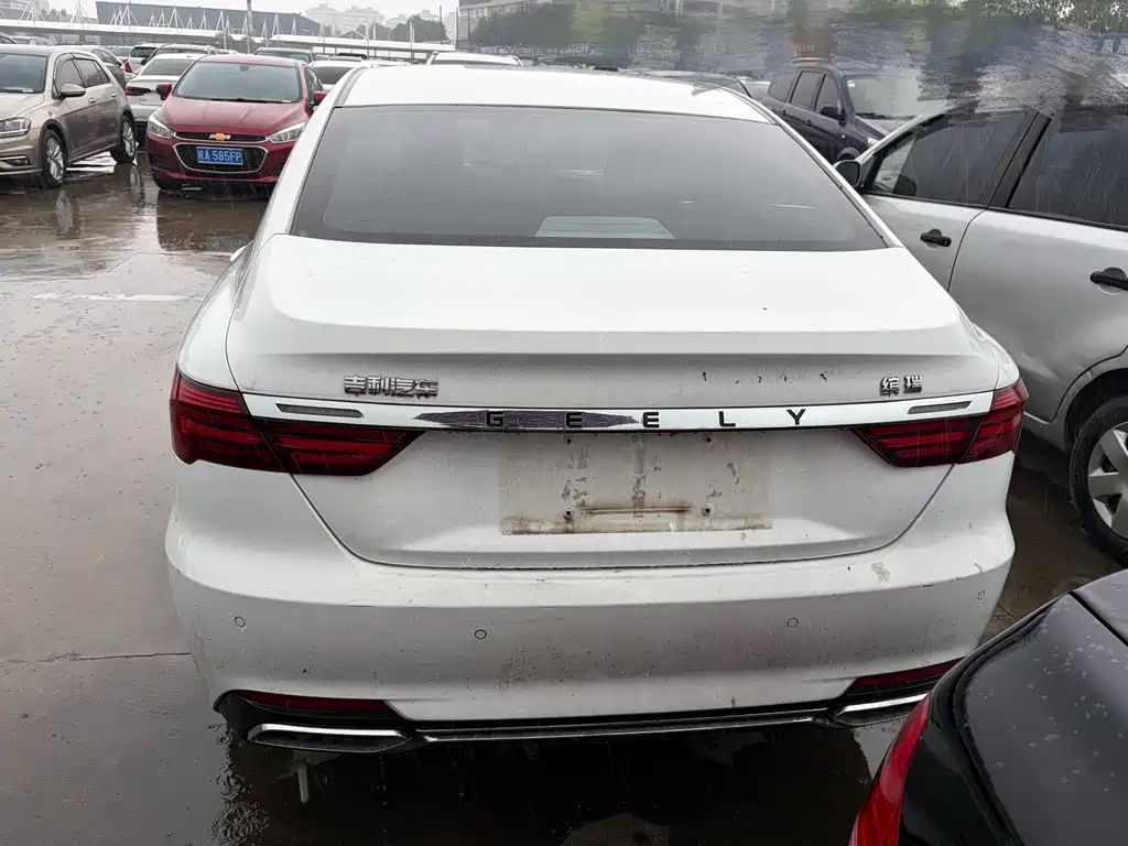 Geely Binrui — миниатюра 5