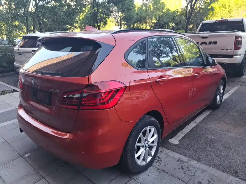 BMW 2 Series Active Tourer — миниатюра 7