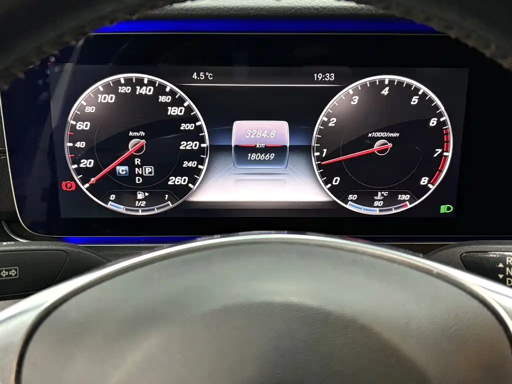 Mercedes-Benz E-Class E 2016 E 300 L Sport Fashion