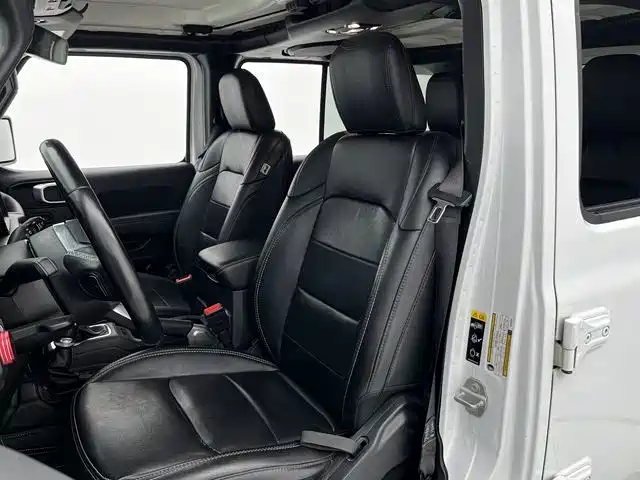 Jeep Wrangler — миниатюра 13