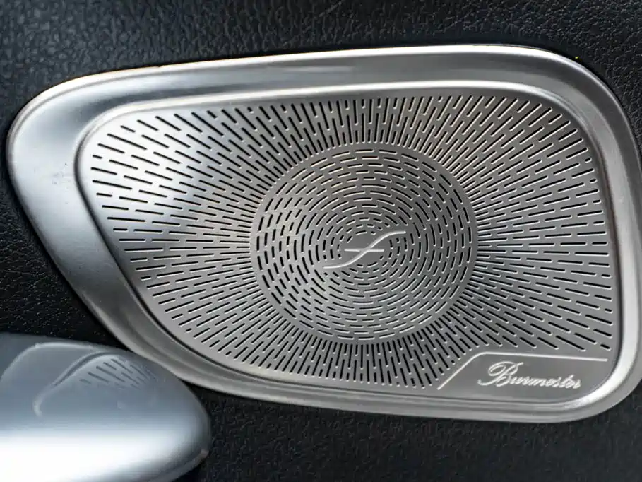 Mercedes-Benz GLC — миниатюра 23