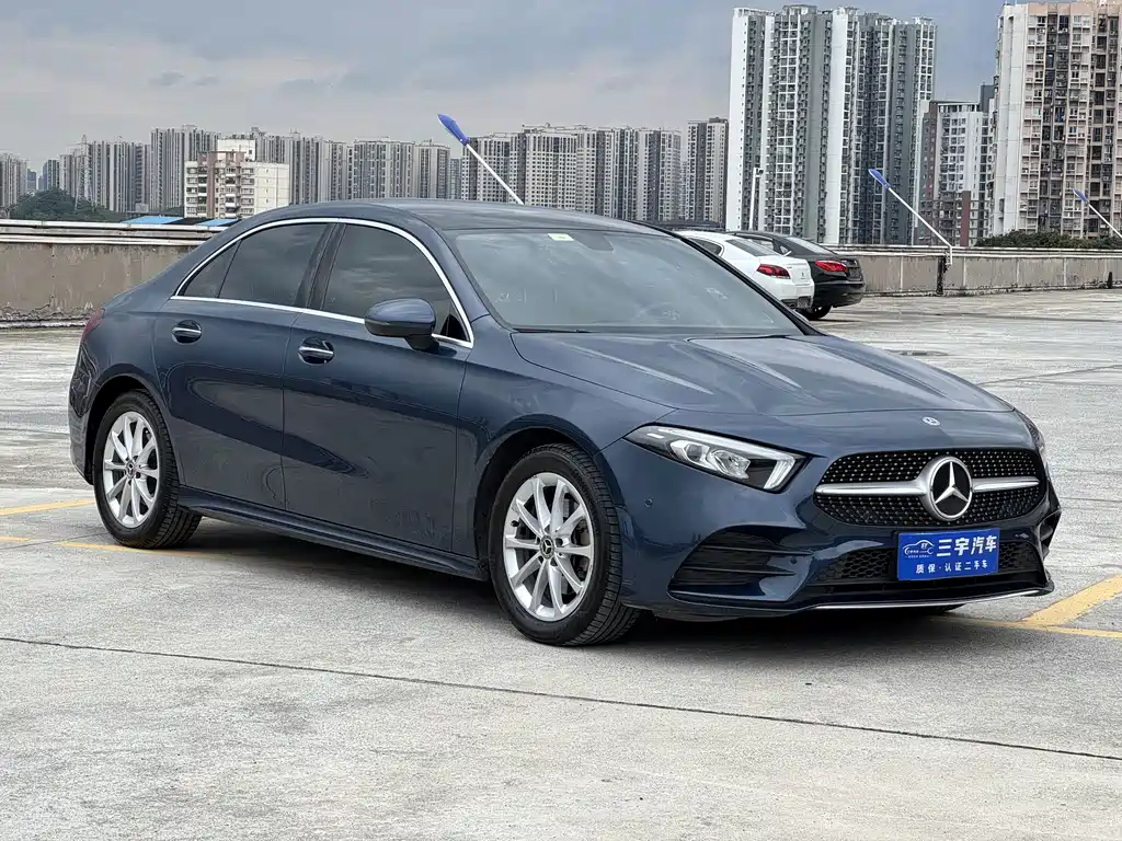 Mercedes-Benz A-Class — миниатюра 3
