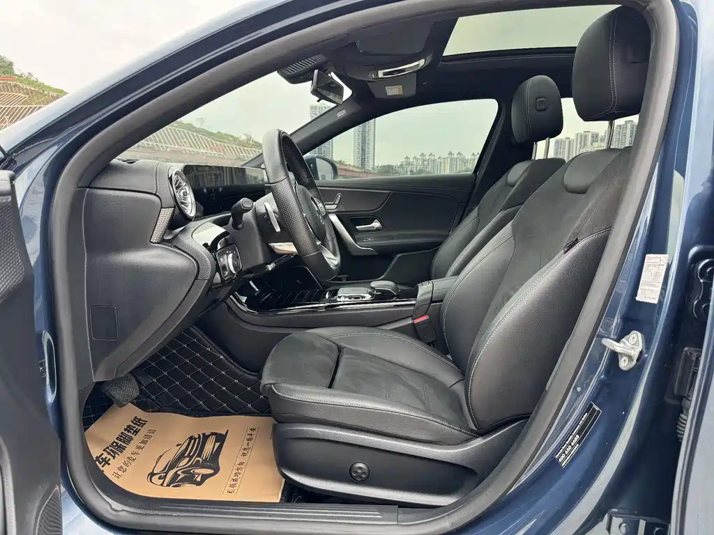 Mercedes-Benz A-Class — миниатюра 11