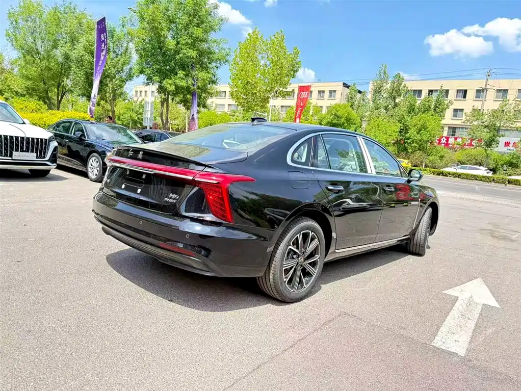 Hongqi H5 PHEV 2025 130