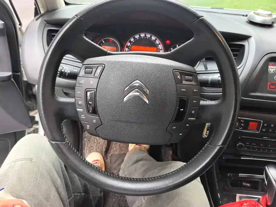 Citroen C5 — миниатюра 15