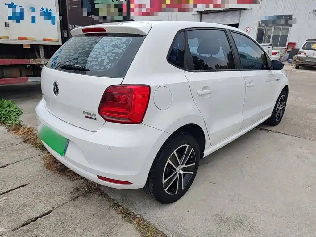Volkswagen Polo — миниатюра 7