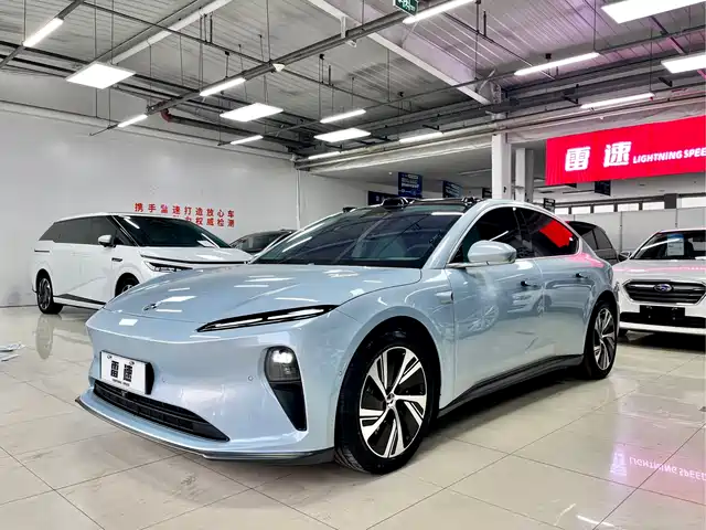 2025 Nio ET5