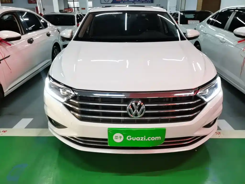 Volkswagen Sagitar — миниатюра 3