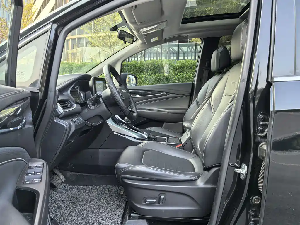 SAIC MAXUS CHASE G50